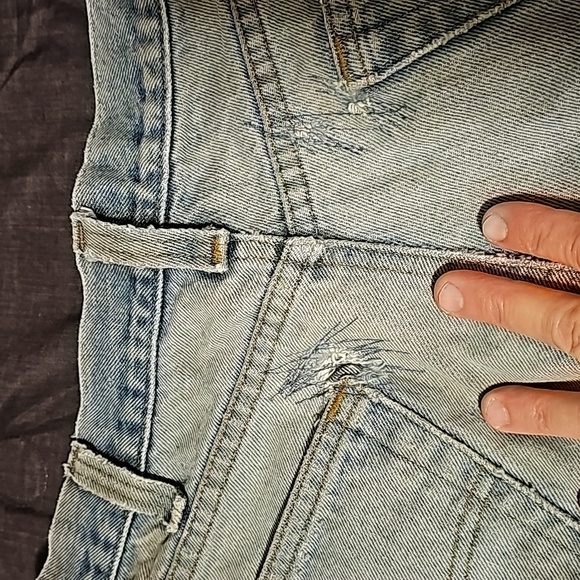 Carhartt Jeans - Picture 12 of 14